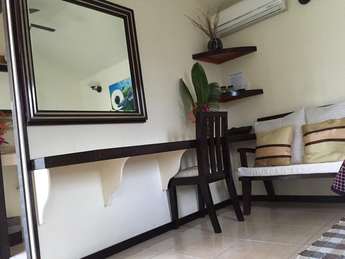 Blue Wave Guest House Cayo Caulker Exterior foto