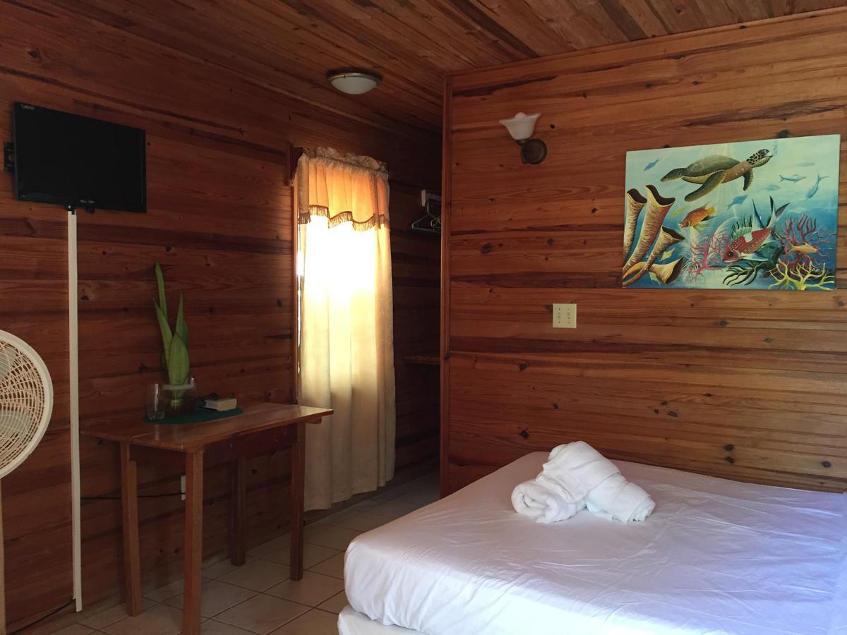 Blue Wave Guest House Cayo Caulker Exterior foto